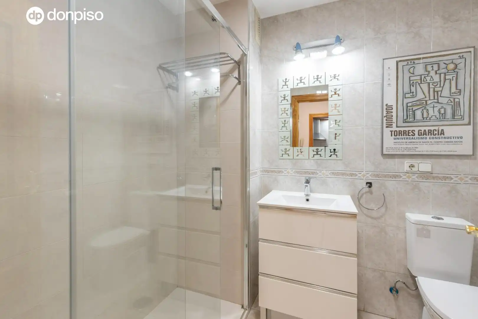 Bany de Pis en venda en Santa Fe amb Aire condicionat i Terrassa
