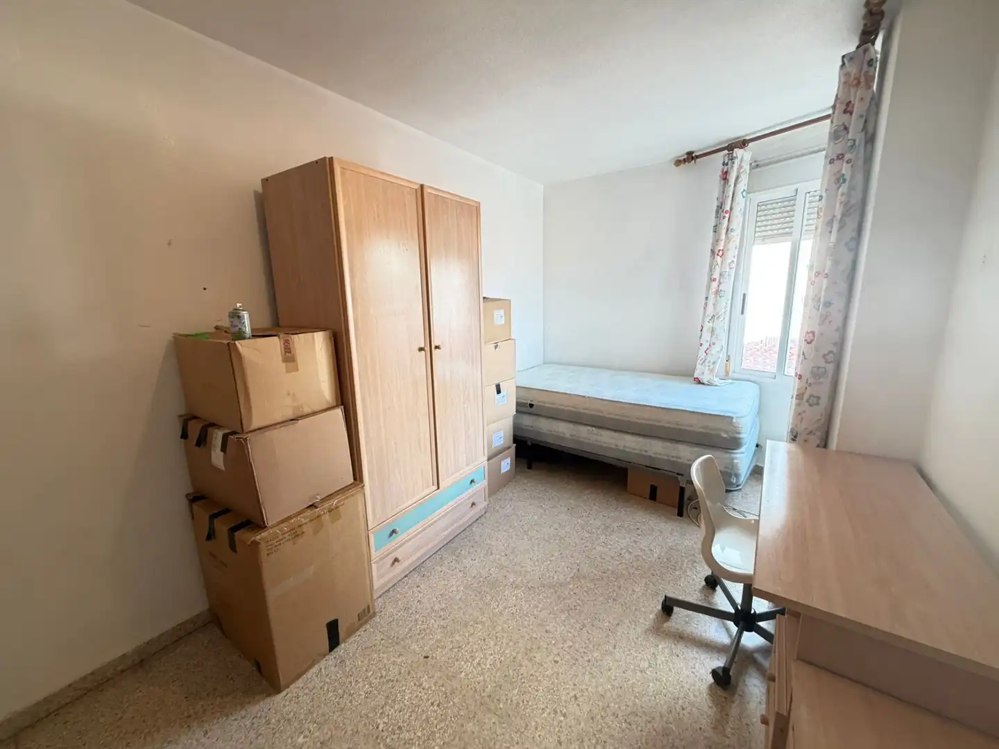 Habitación de Piso en venta en Pilar de la Horadada con Amueblado, Horno y Balcón