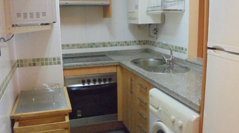 Foto 3 de Apartamento de alquiler en Jardín de Cantos - El Nodo, Avilés