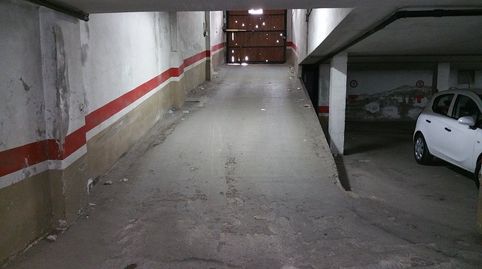 Plazas de garaje en el mismo centro de baeza con amplia comodidad. puerta automática. no deje que su coche duerma mas en la calle, image 3