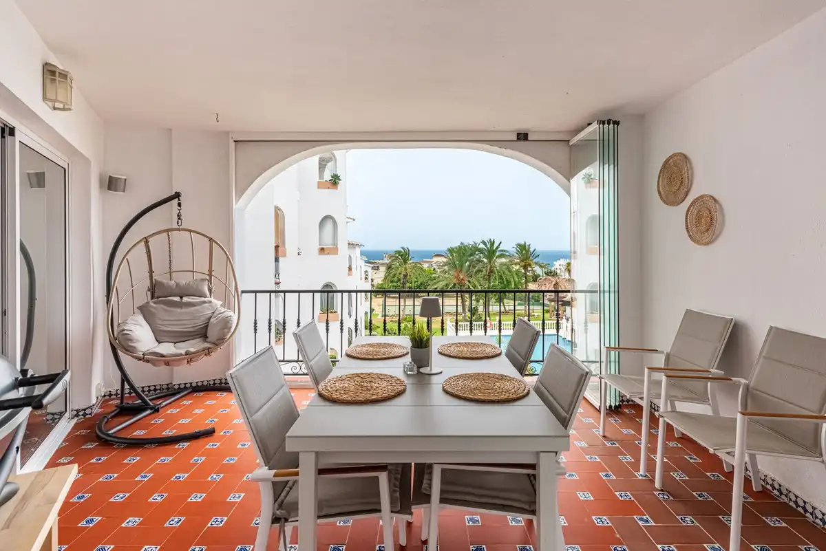Apartamento con piscina en venta en Riviera del Sol, imagen 16