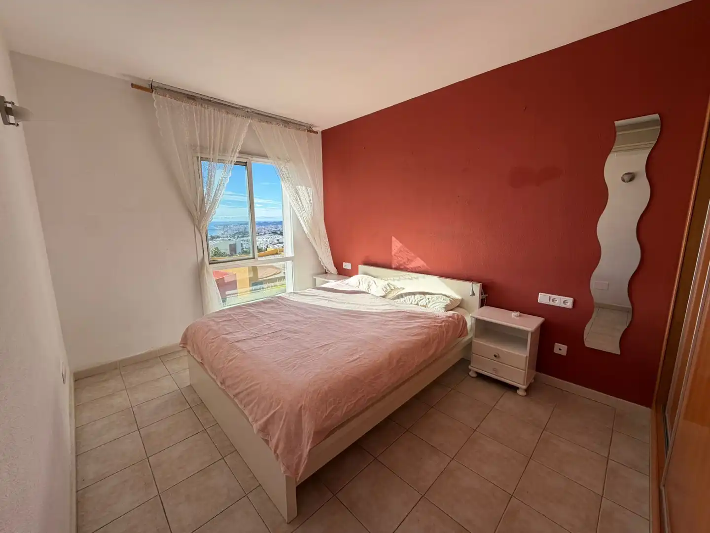 Bedroom of Flat for sale in Fuengirola  with Air Conditioner, Terrace and Community pool