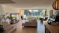 Living room of Single-family semi-detached for sale in Alicante / Alacant  with Air Conditioner, Terrace and Storage room