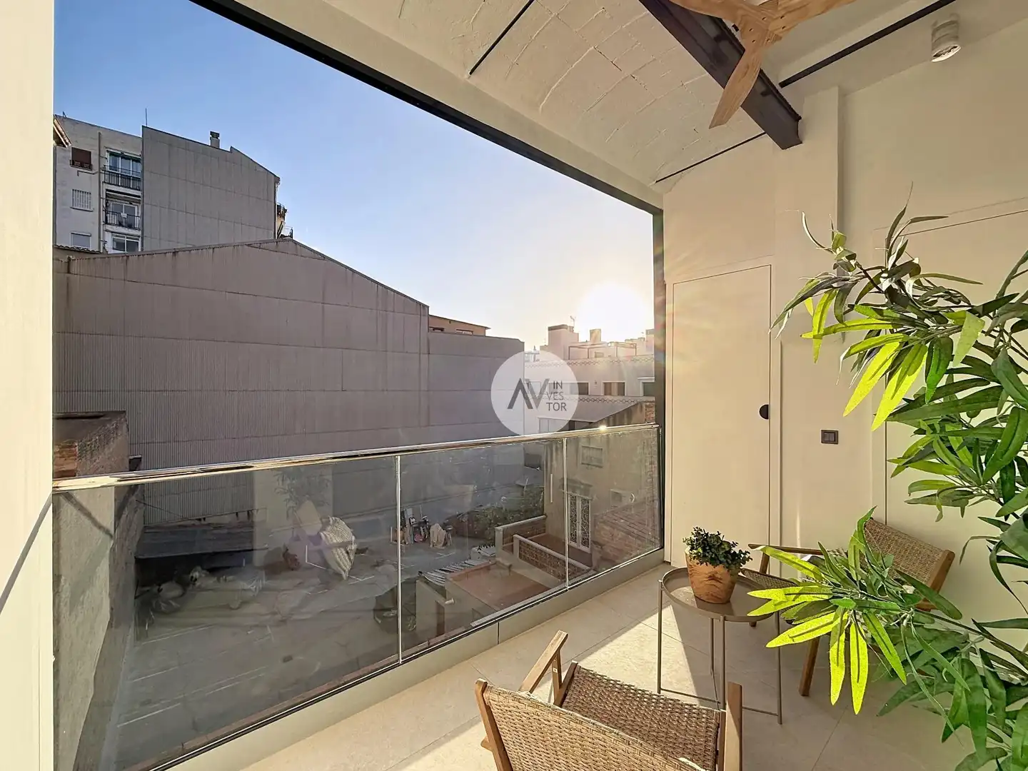 Balcony of Apartments for sale in Barcelona  with Air Conditioner, Heating and Parquet flooring