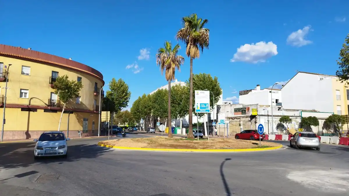 Vista exterior de Local en venta en Dos Hermanas