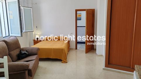 Foto 4 de Piso de alquiler en Nueva Nerja, Nerja