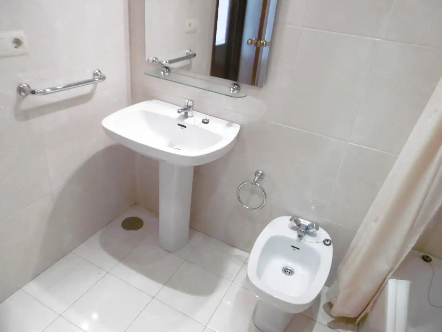 Baño de Piso de alquiler en Valladolid con Calefacción