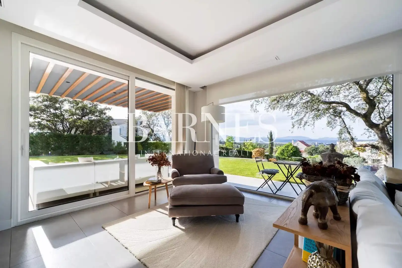 Jardín de Casa o chalet en venta en Ciudalcampo con Aire acondicionado, Calefacción y Piscina