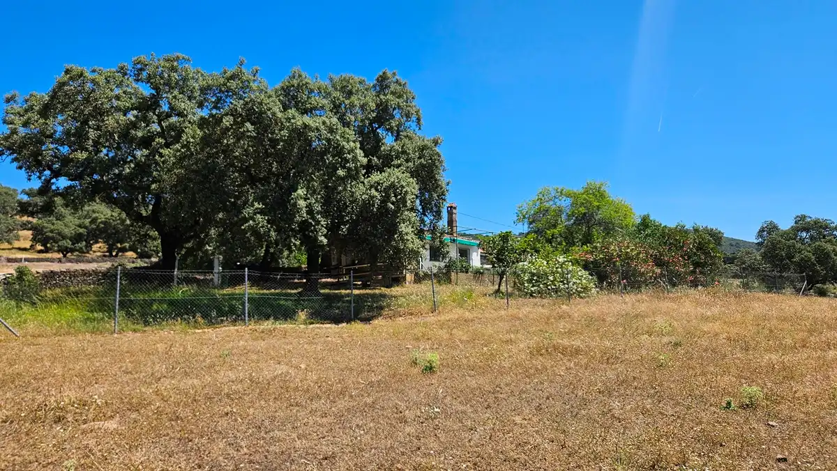 Casa o chalet en venta en Higuera de la Sierra con Aire acondicionado, Jardín privado y Terraza