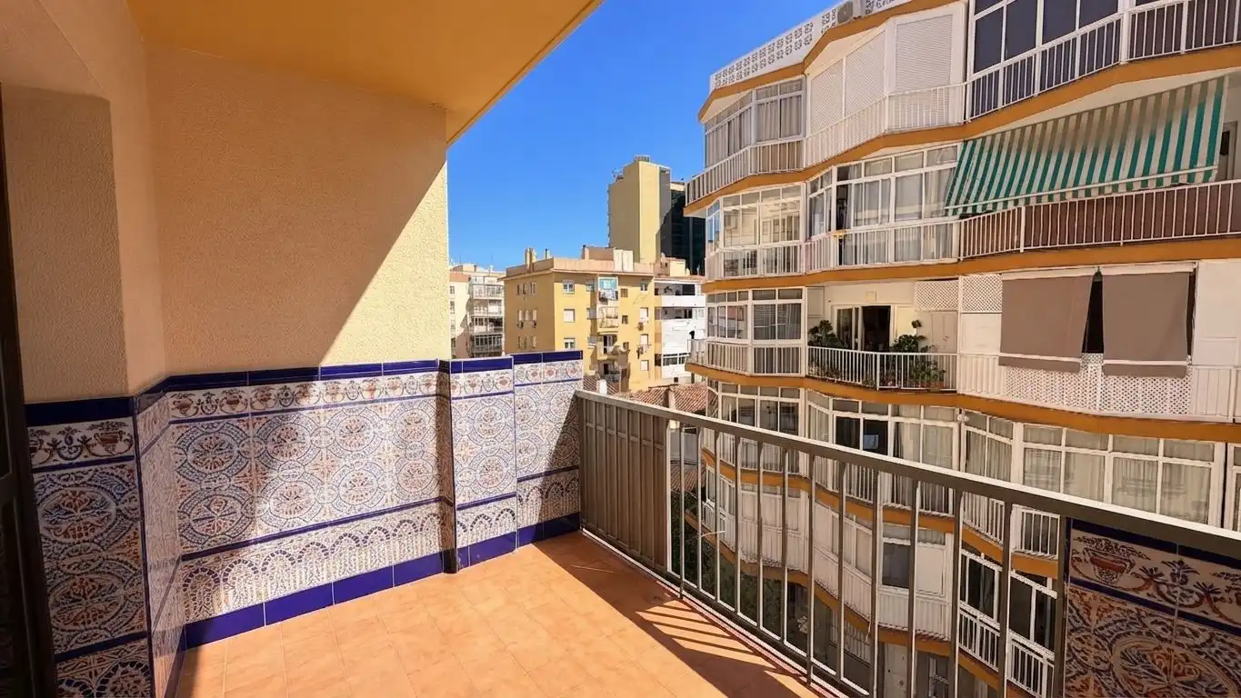 Terrassa de Pis en venda en Fuengirola amb Terrassa, Traster i Moblat