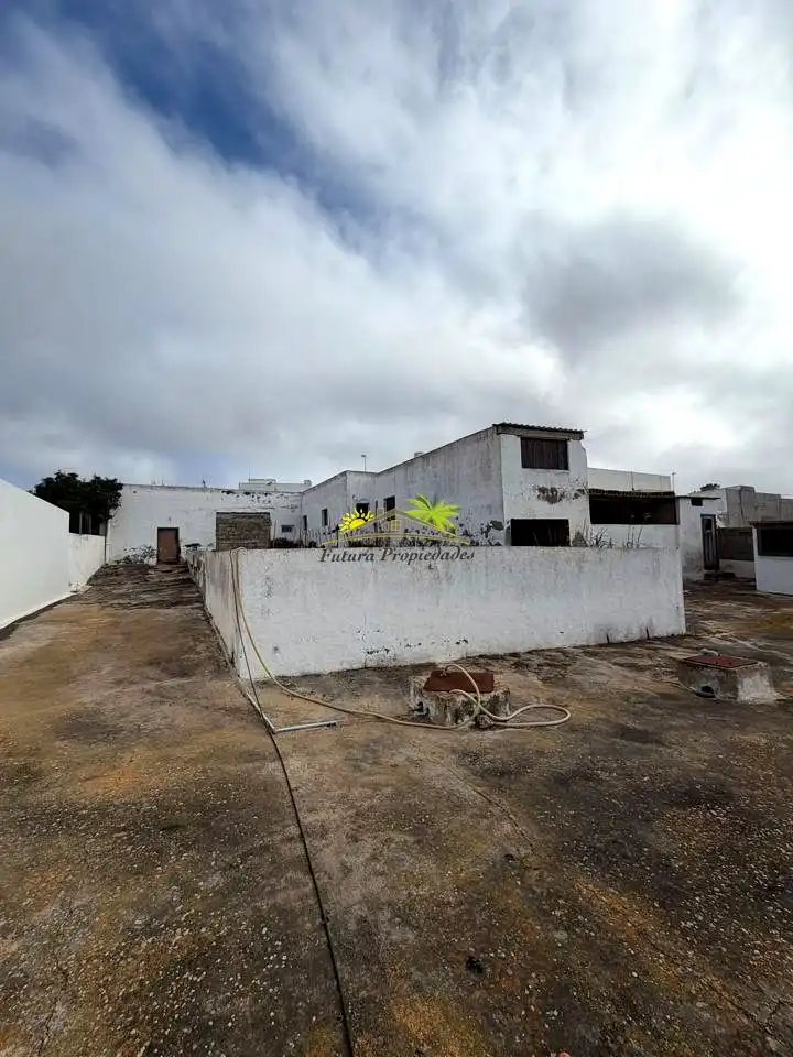 Vista exterior de Residencial en venta en San Bartolomé