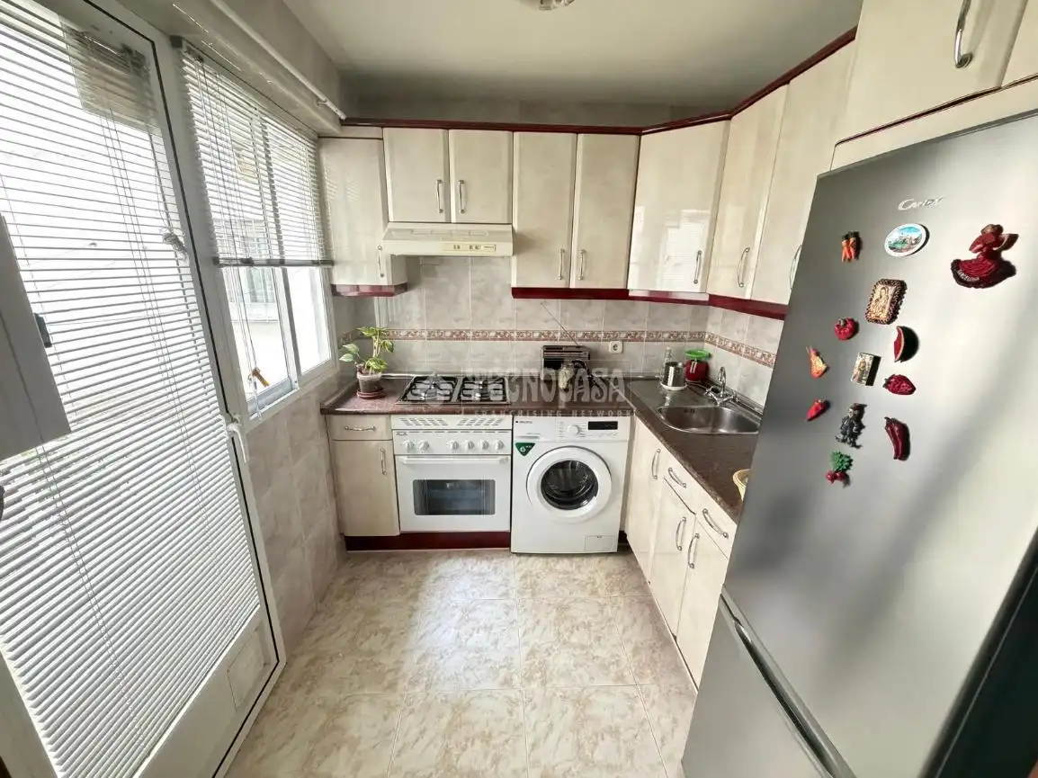 Kitchen of Flat for sale in Madrid  with Heating