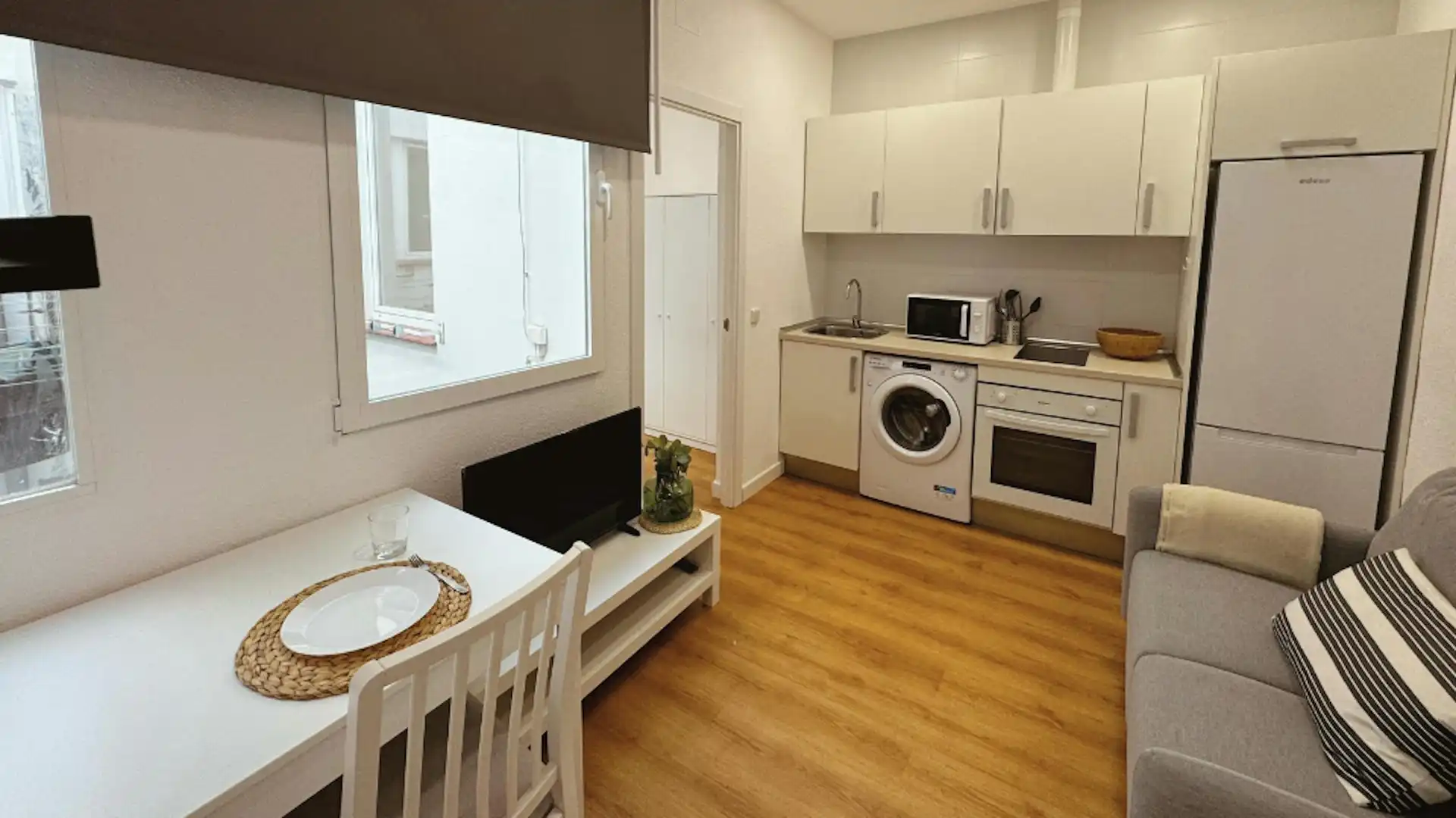 Küche von Wohnung zur Miete in Madrid mit Heizung, Möbliert und Waschmaschine