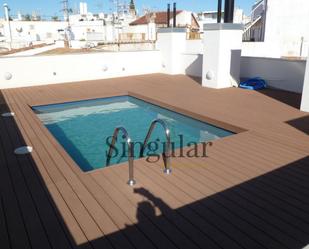 Piscina de Àtic en venda en Sitges amb Aire condicionat, Terrassa i Balcó