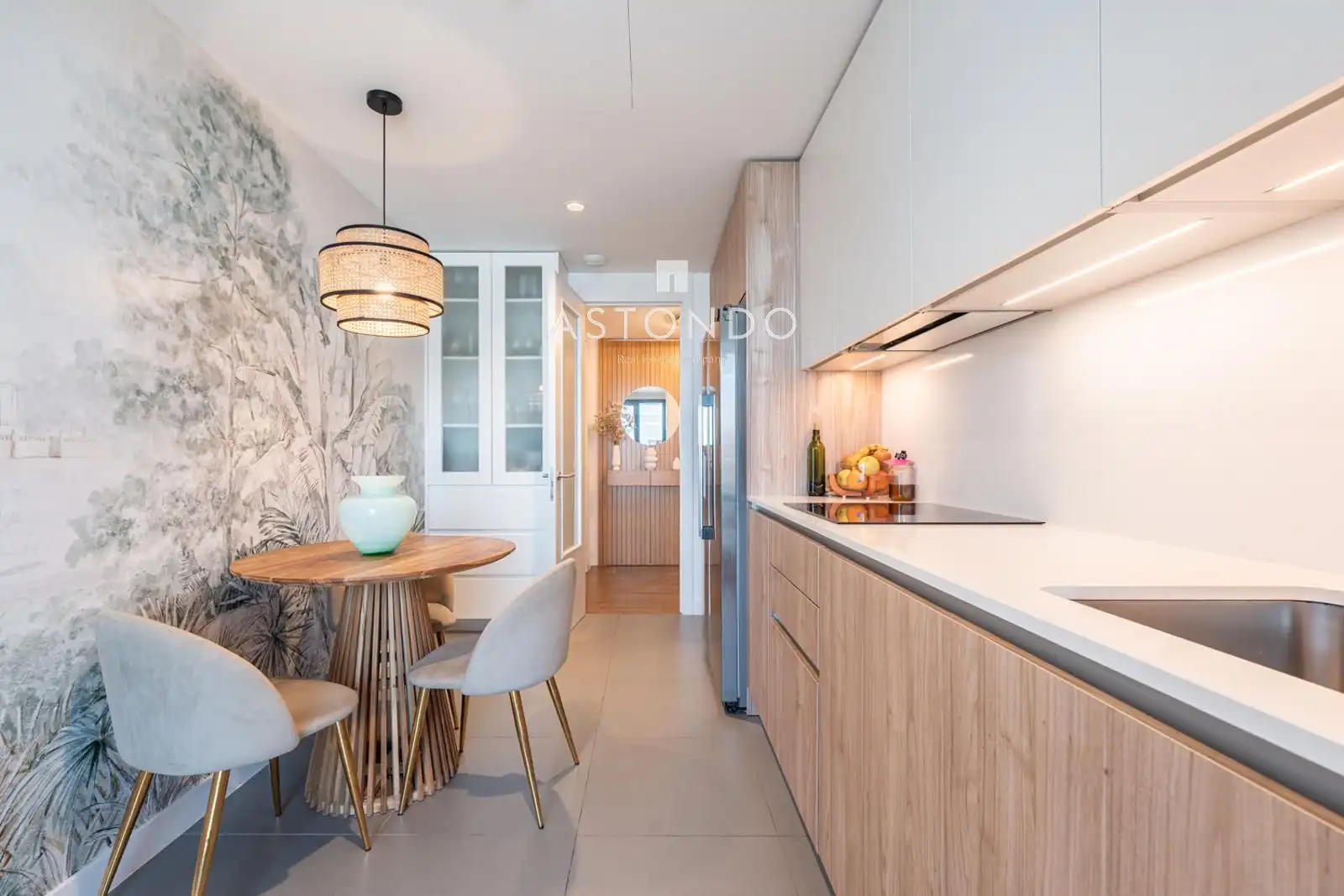 Küche von Wohnung zum Verkauf in Madrid mit Klimaanlage, Heizung und Terrasse