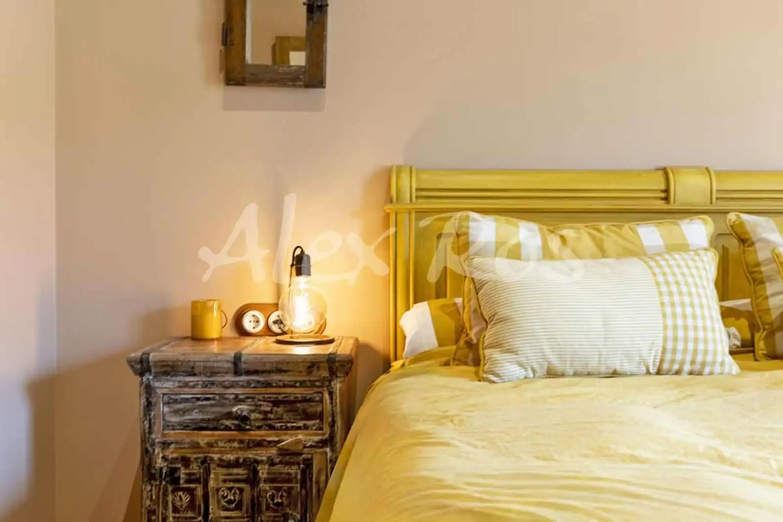 Bedroom of Houses for sale in Urús  with Heating, Private garden and Terrace