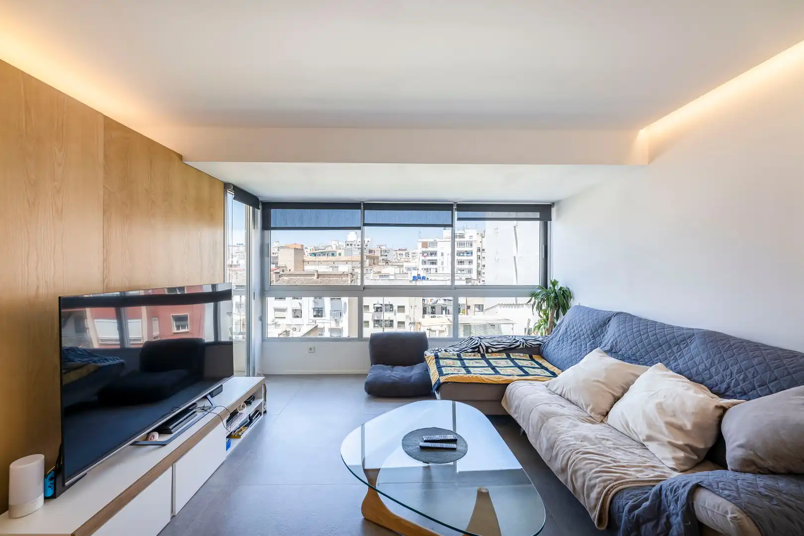 Sala d'estar de Pis en venda en  Palma de Mallorca amb Aire condicionat i Balcó