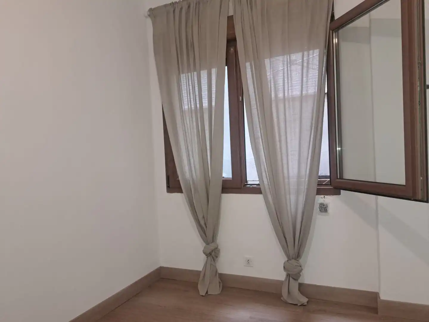 Bedroom of Flat for sale in Gijón   with Balcony