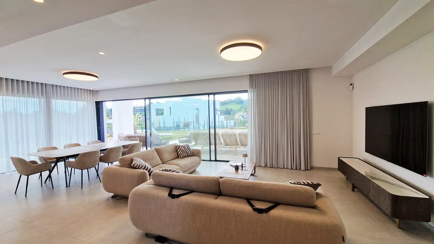 Sala de estar de Casa o chalet en venta en Mijas con Aire acondicionado, Jardín privado y Terraza