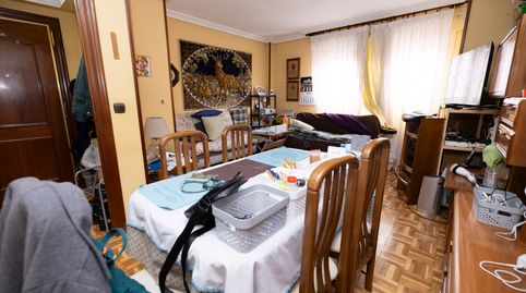 Foto 3 de Piso en venta en Calle Santiago de Chile, Pan y Guindas, Palencia Capital