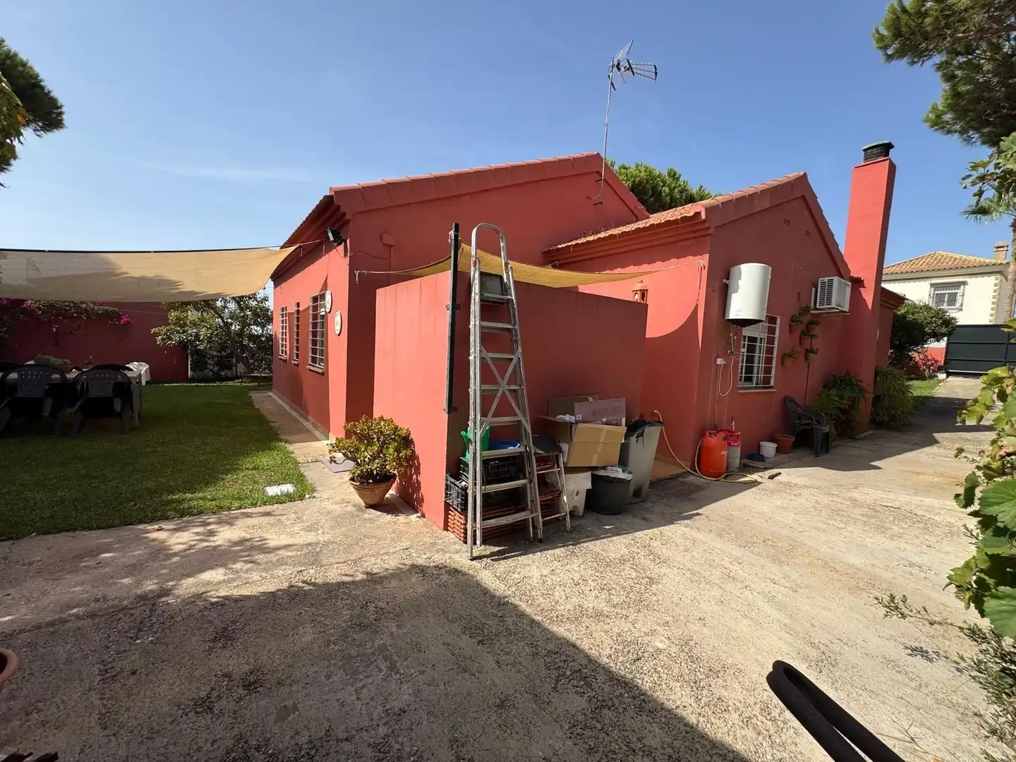 Exterior view of Houses for sale in Mazagón  with Private garden, Terrace and Storage room