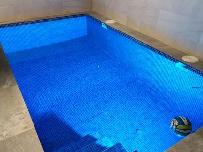 Piscina de Casa adosada en venda en San Bartolomé de Tirajana amb Aire condicionat, Terrassa i Piscina