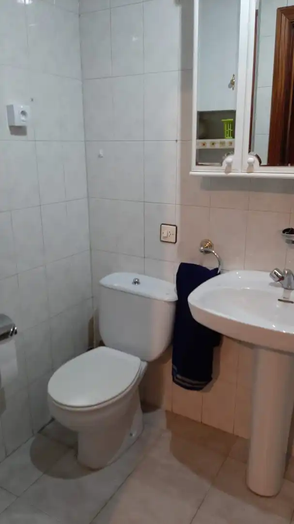 Bathroom of Flat for rent in Lugo  with Heating and Furnished