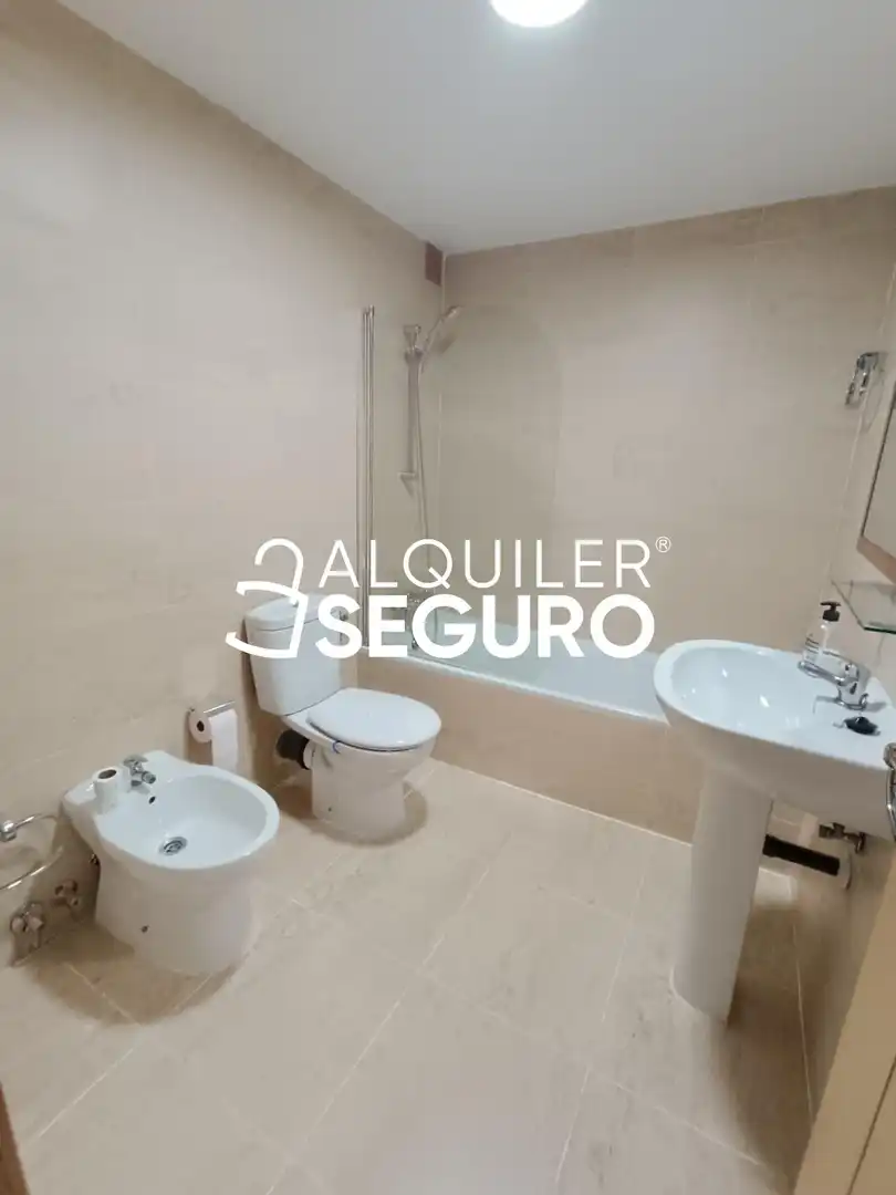 Flat for rent in Polonia, El Carrascal