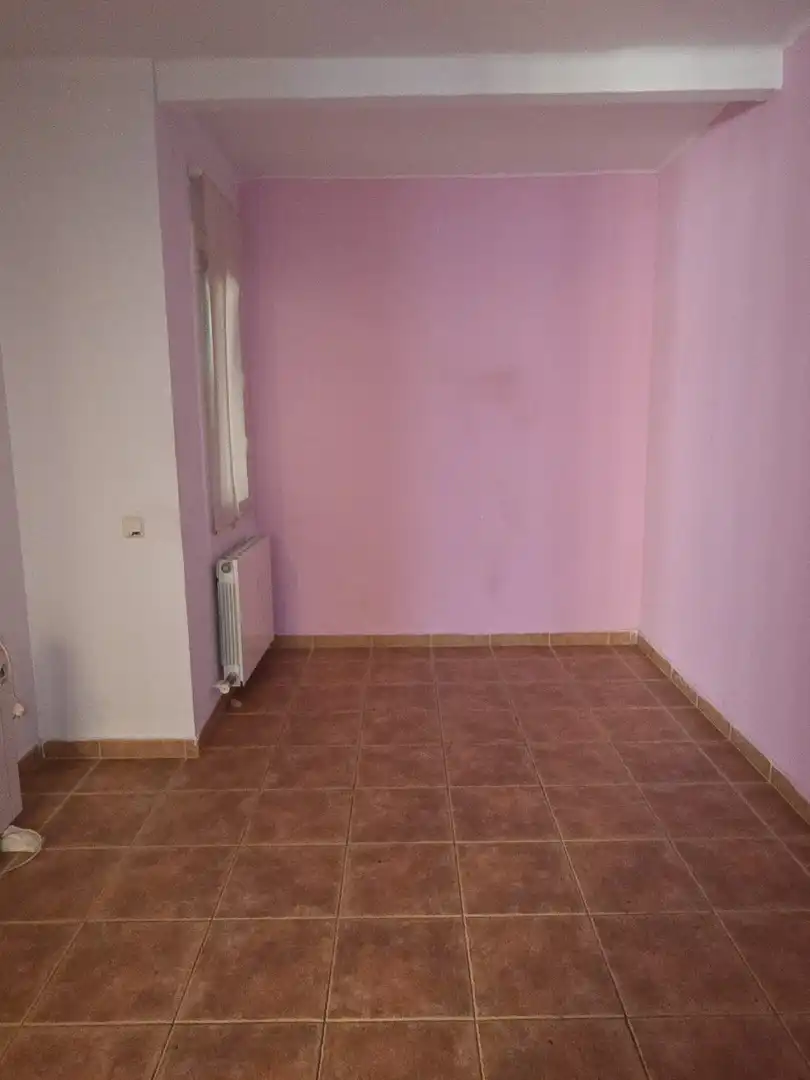 Habitación de Piso en venta en Badalona con Calefacción