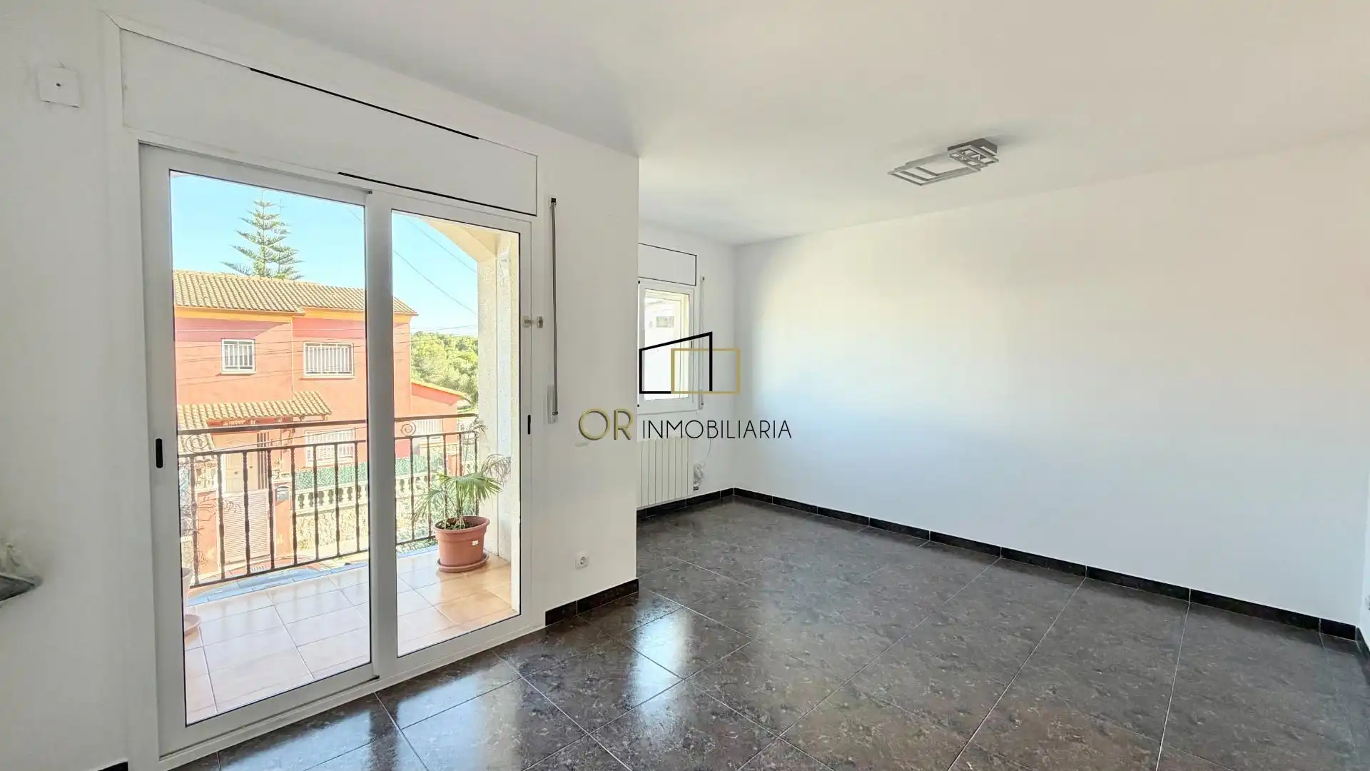 Vista exterior de Casa o chalet en venta en El Vendrell con Aire acondicionado, Calefacción y Terraza