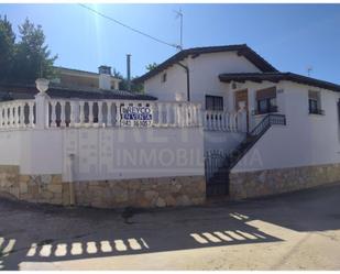Exterior view of House or chalet for sale in Villaverde de Rioja  with Private garden and Balcony