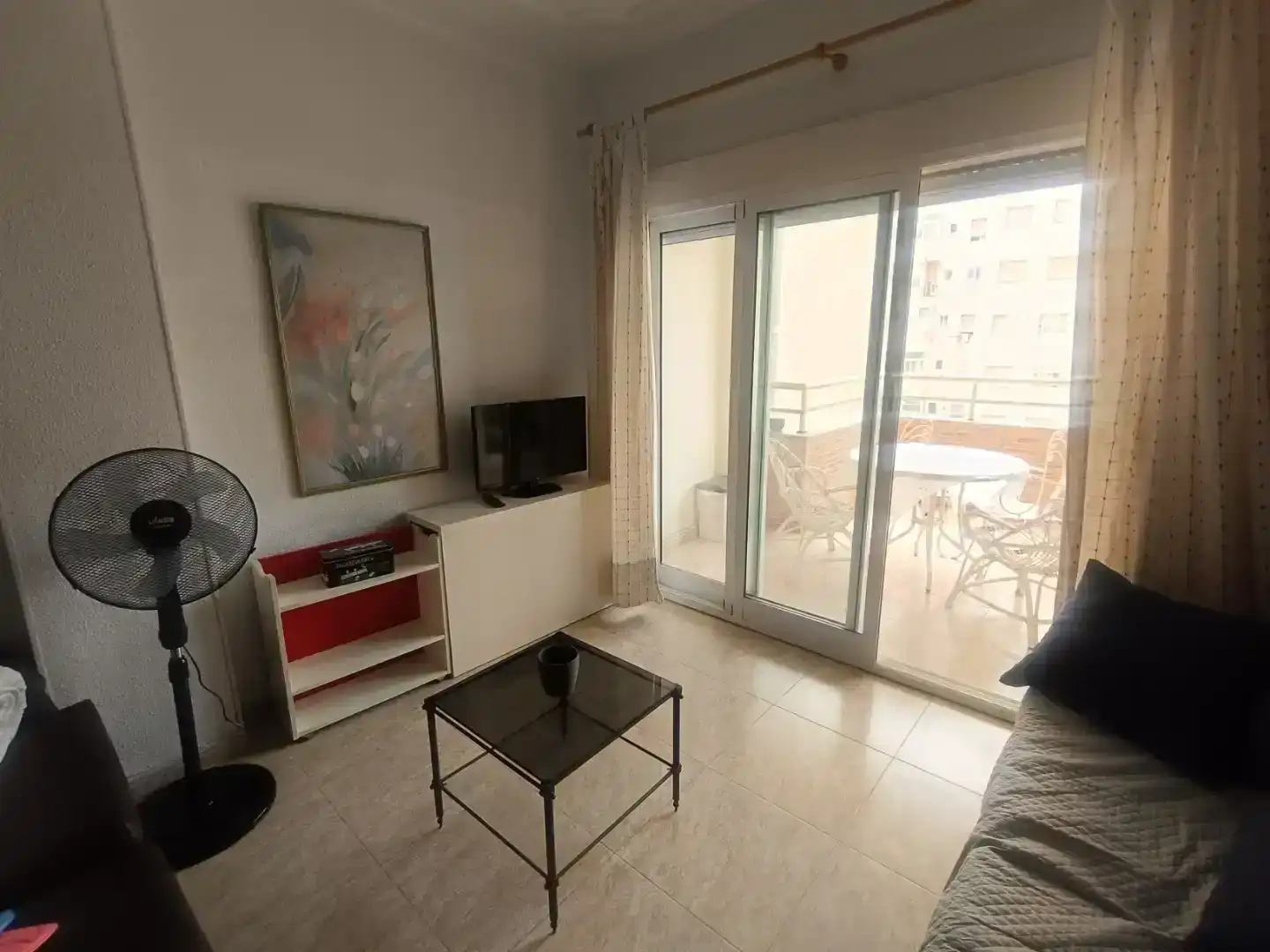 Wohnzimmer von Wohnungen zur Miete in Cartagena mit Ofen, Waschmaschine und Mikrowelle
