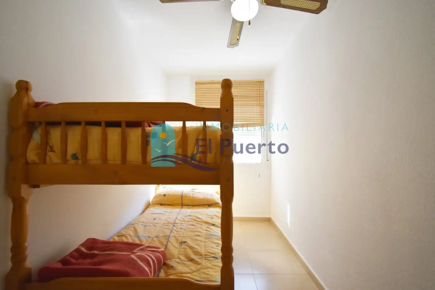 Dormitori de Apartament en venda en Mazarrón amb Terrassa, Traster i Moblat