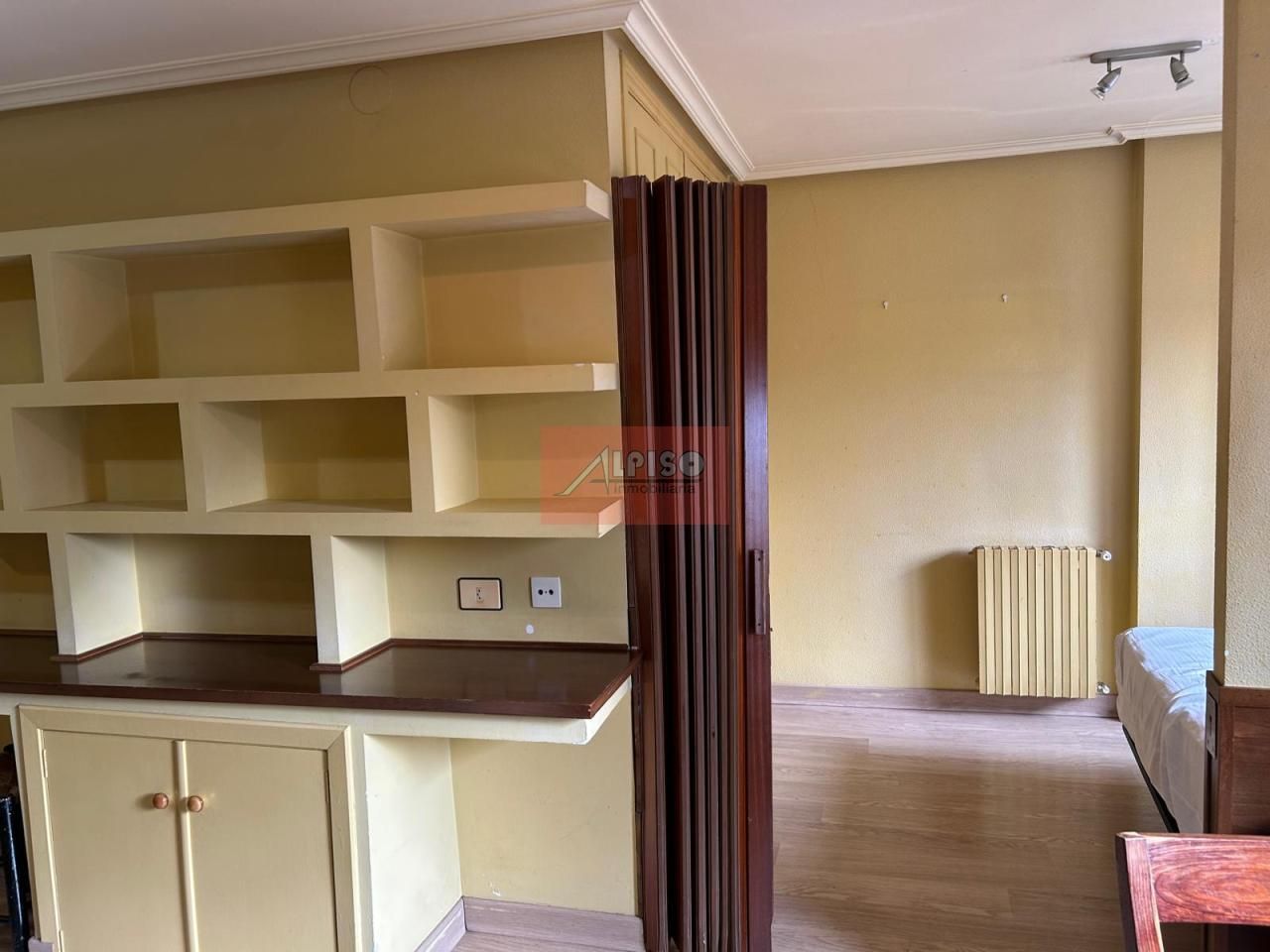 Bedroom of Apartments for sale in Ourense Capital   with Heating, Storage room and Furnished