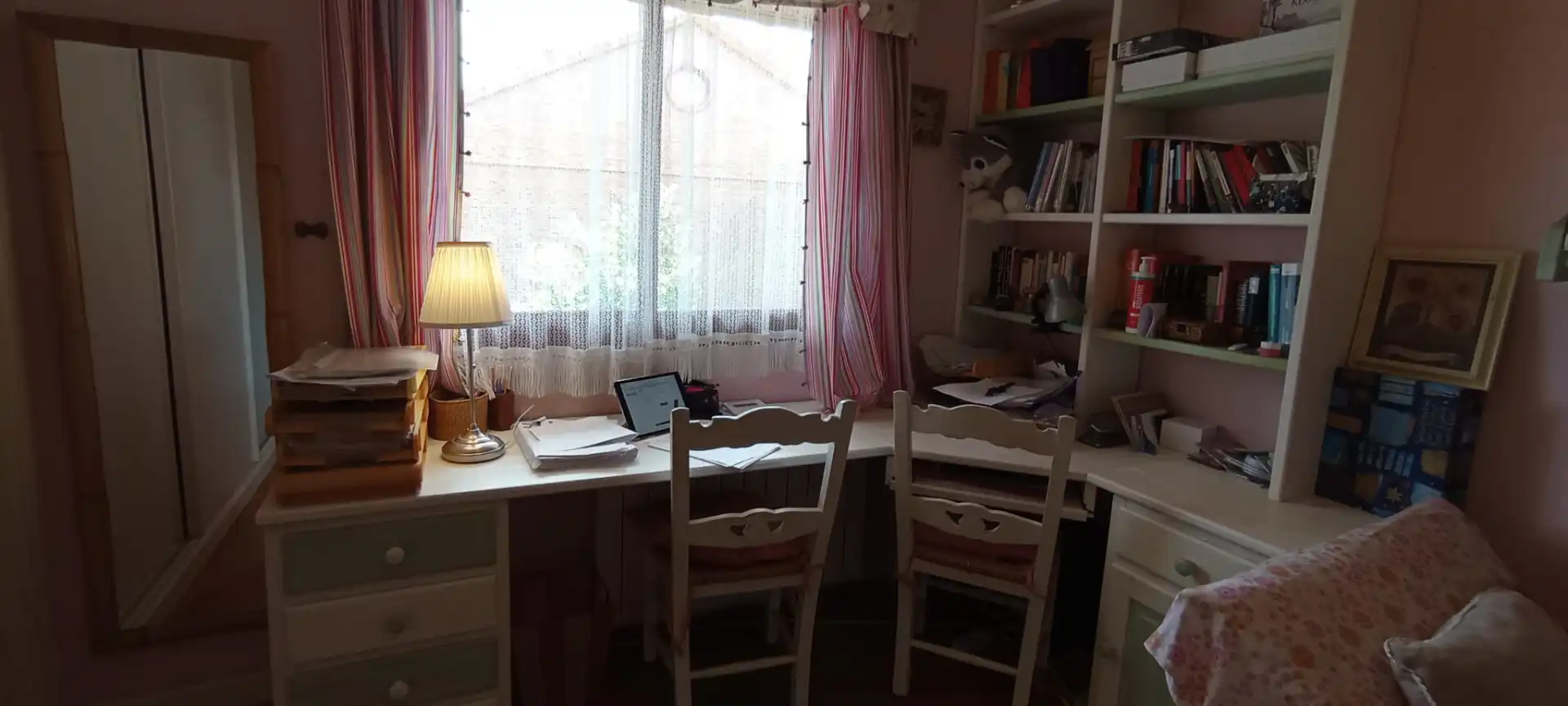 Dormitori de Casa adosada en venda en Simancas amb Calefacció, Jardí privat i Parquet