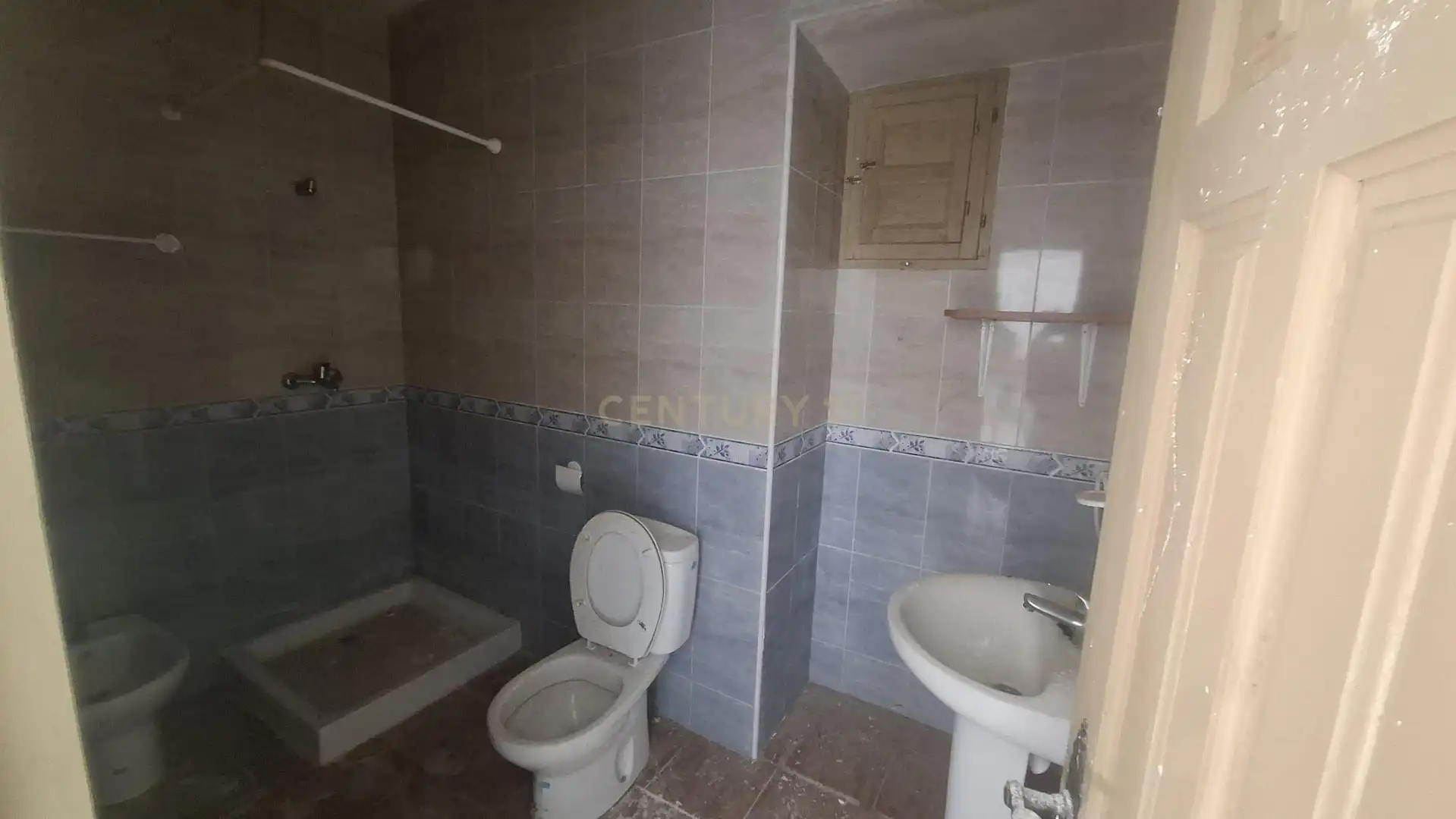 Bany de Apartament en venda en Cástaras