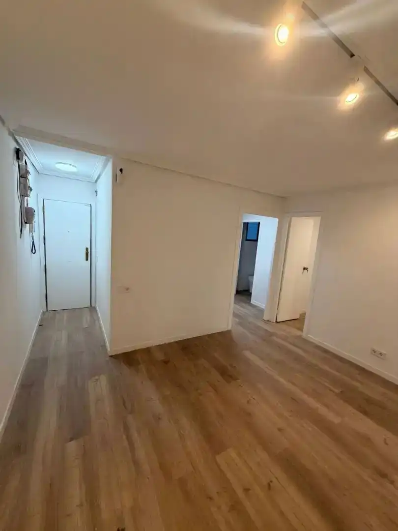 Piso con ascensor en venta en Carrer de Les Magnòlies, 25, imagen 3
