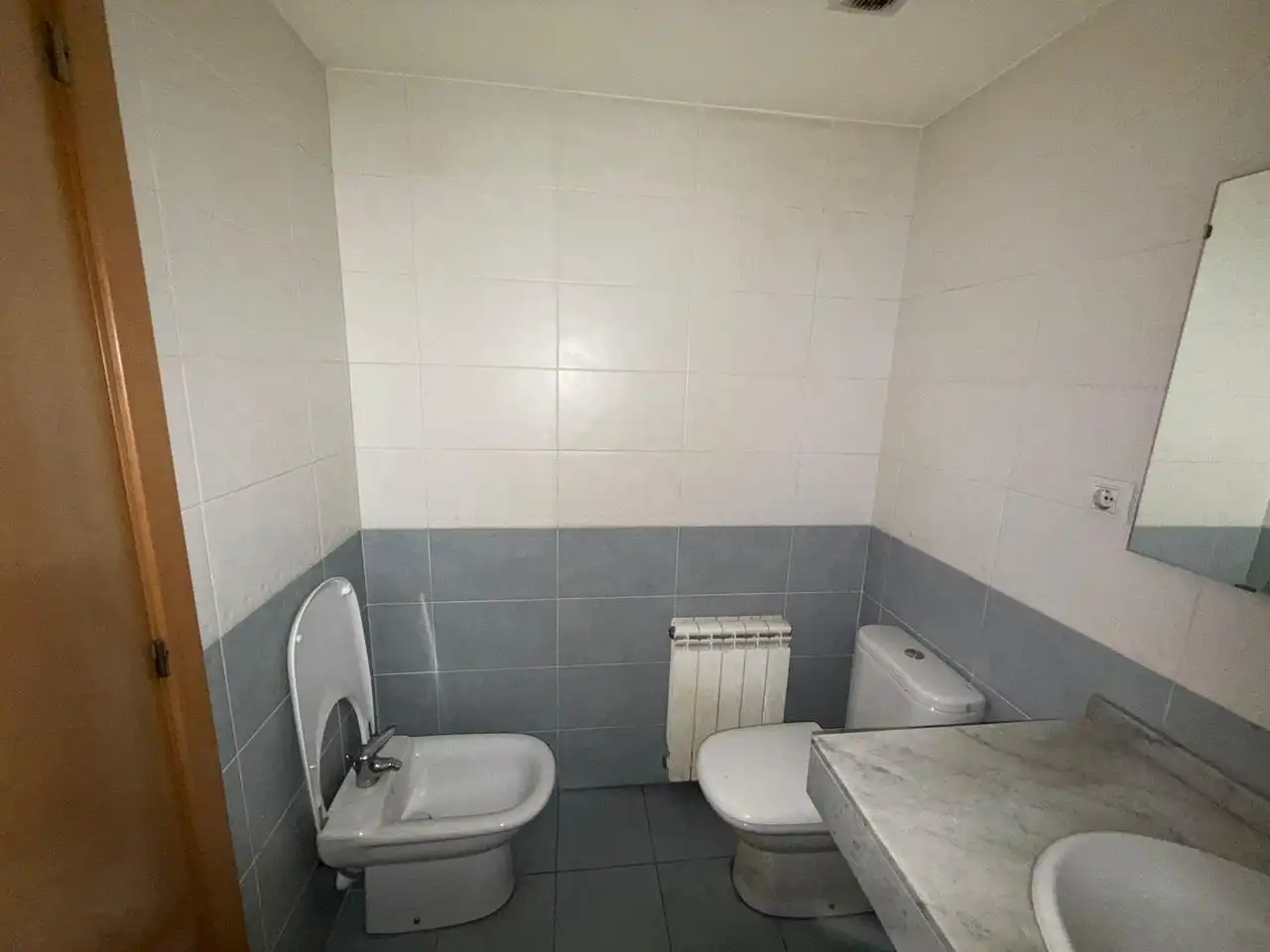 Baño de Piso en venta en Albatàrrec con Terraza y Balcón