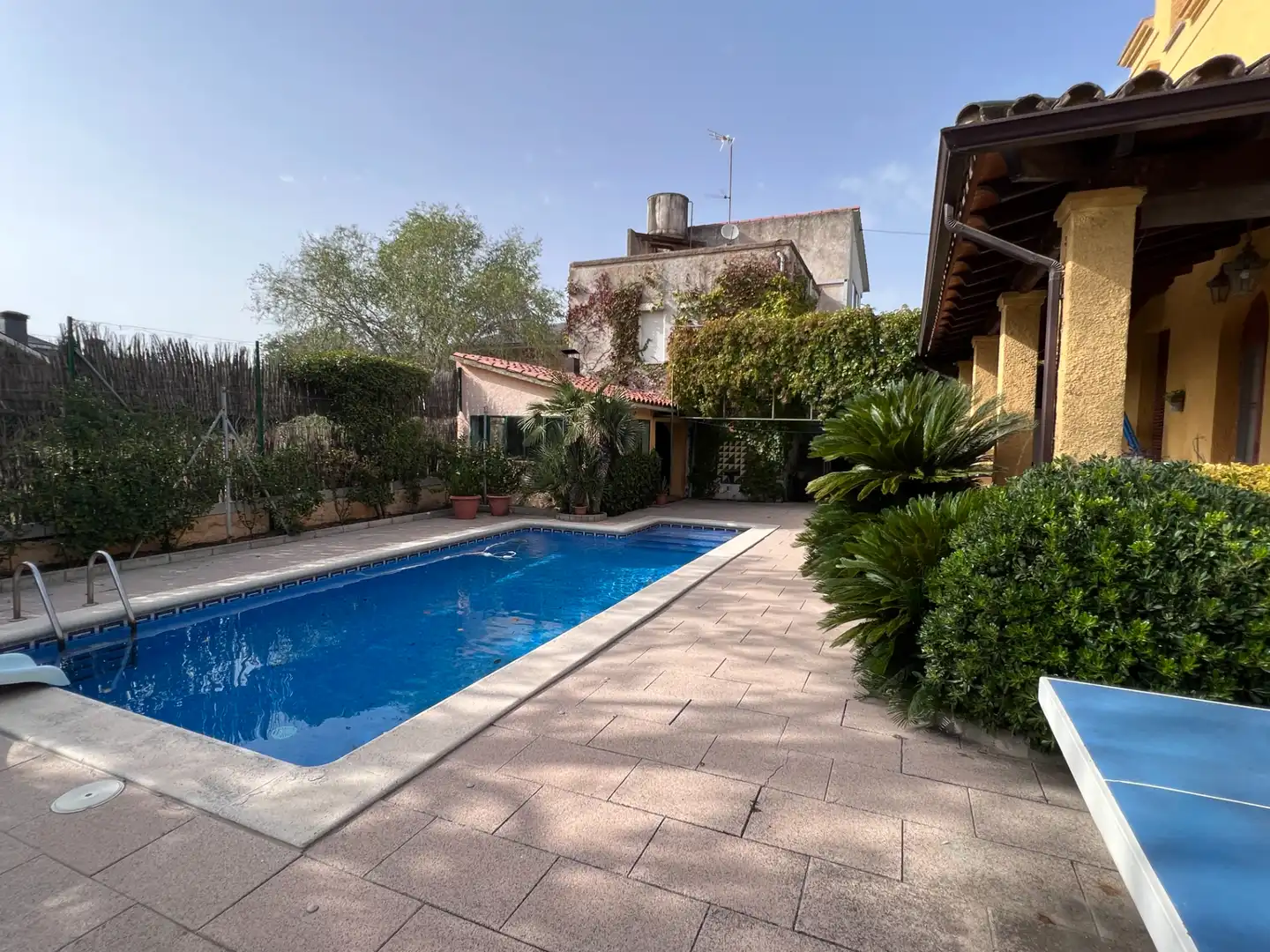 Swimming pool of Houses for sale in Cardedeu  with Air Conditioner, Heating and Private garden