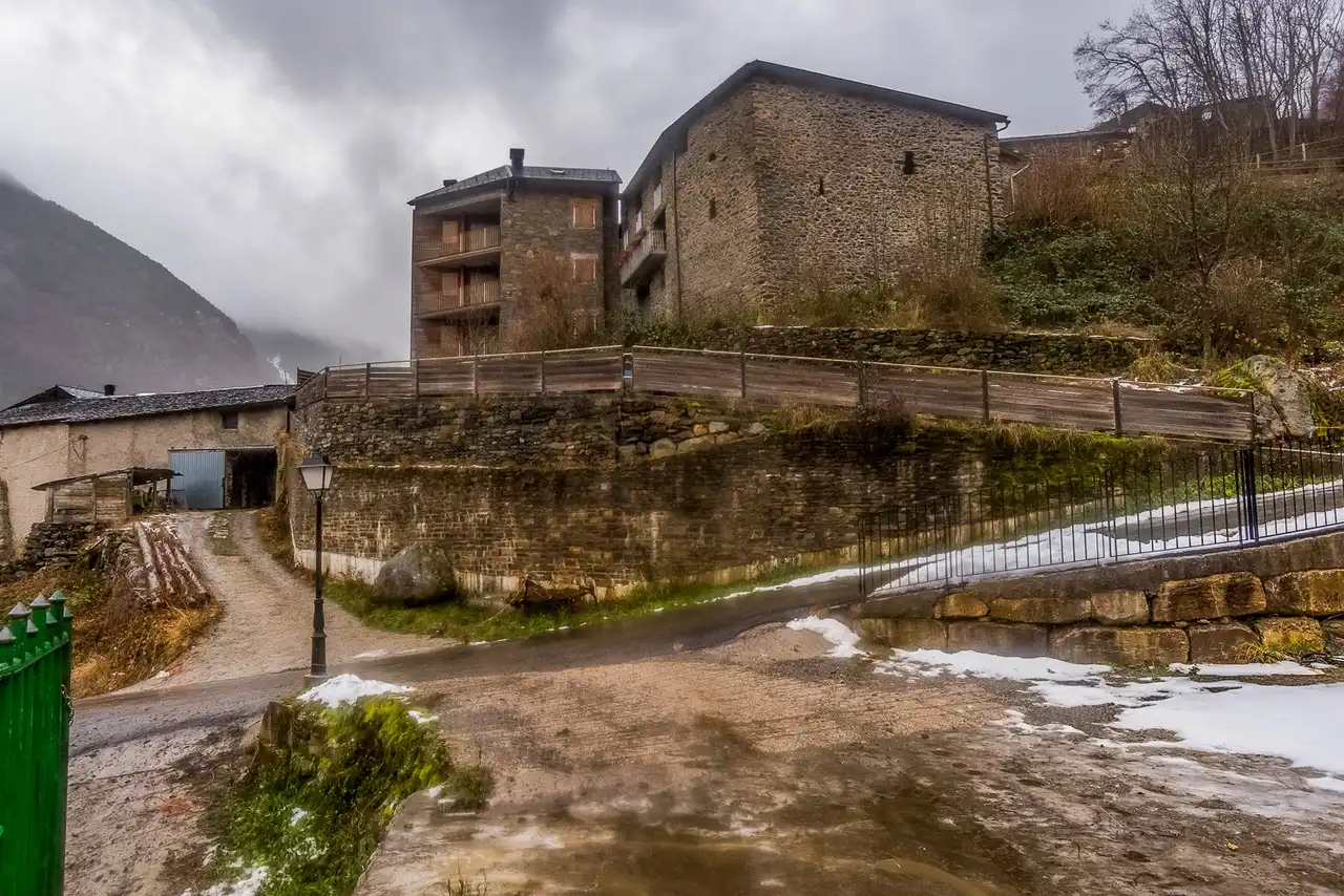 Vista exterior de Dúplex en venda en La Torre de Cabdella, Lleida