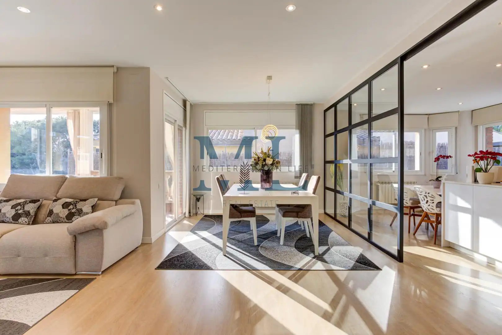 Sala de estar de Casa o chalet en venta en Sant Pere de Ribes con Calefacción, Jardín privado y Piscina