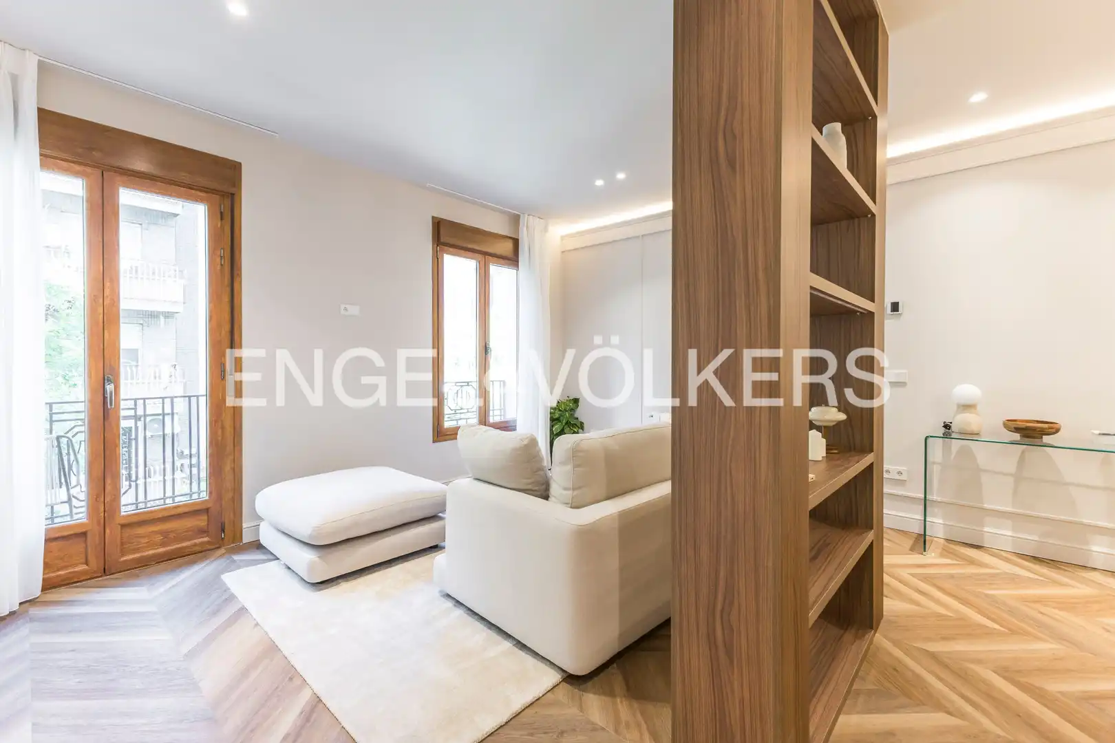 Wohnzimmer von Wohnung zum Verkauf in Madrid mit Klimaanlage, Heizung und Parkett