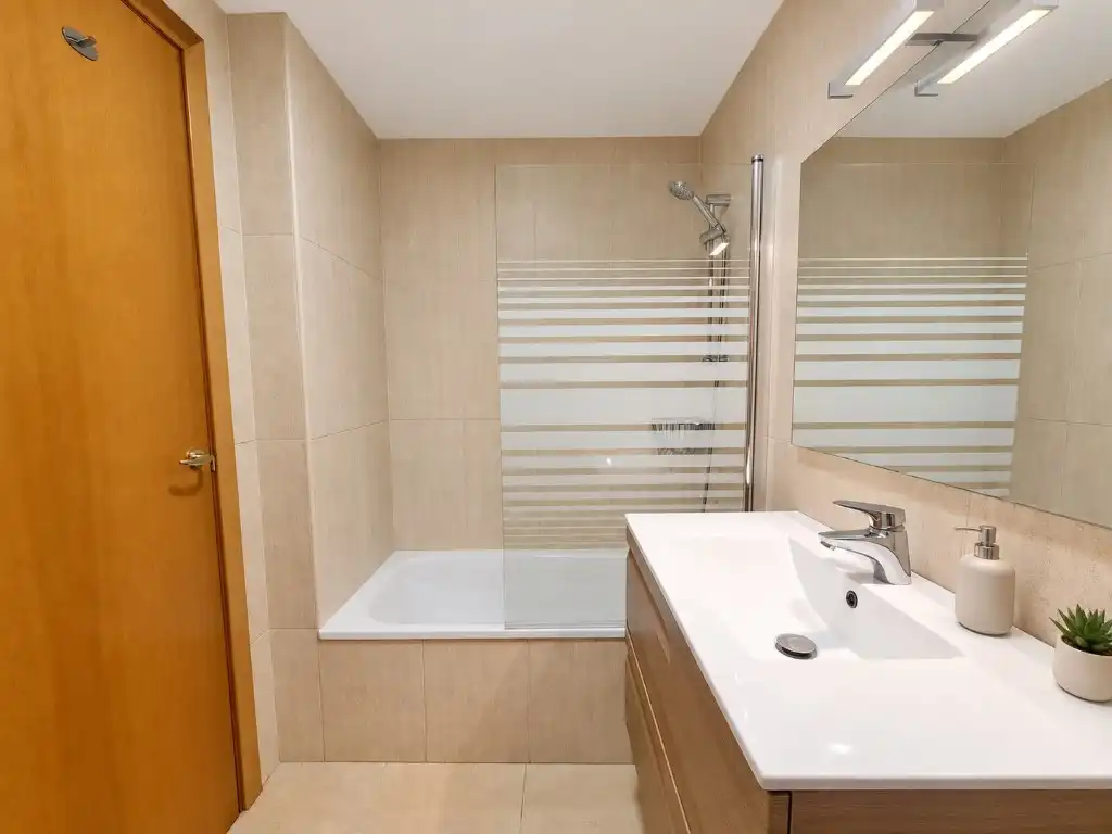 Bathroom of Flat for sale in Palau