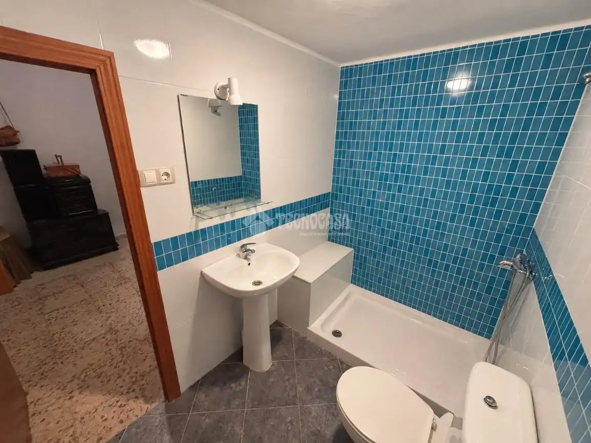Bathroom of Houses for sale in Antequera