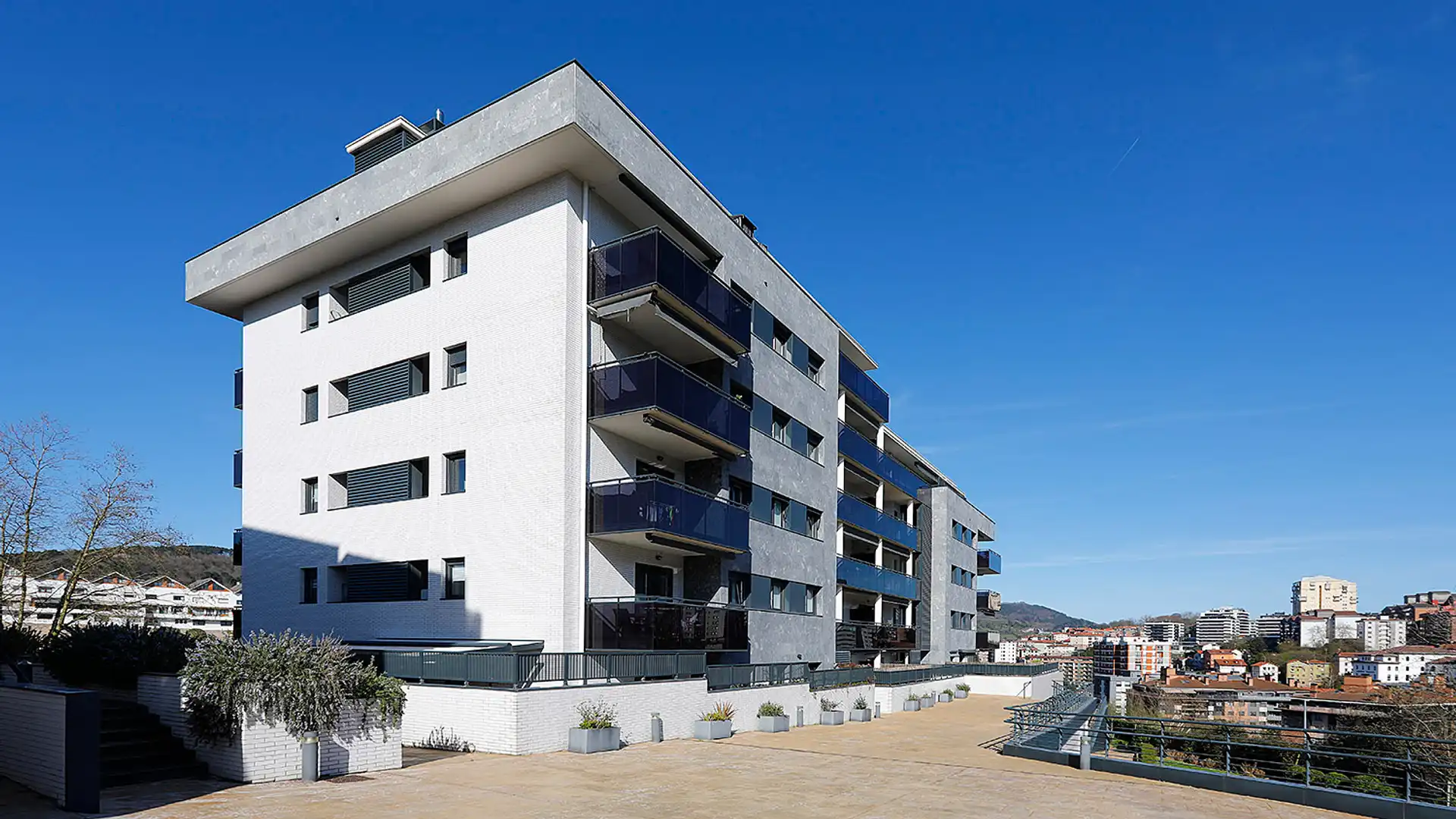 Vista exterior de Dúplex en venta en Donostia - San Sebastián  con Aire acondicionado, Terraza y Amueblado