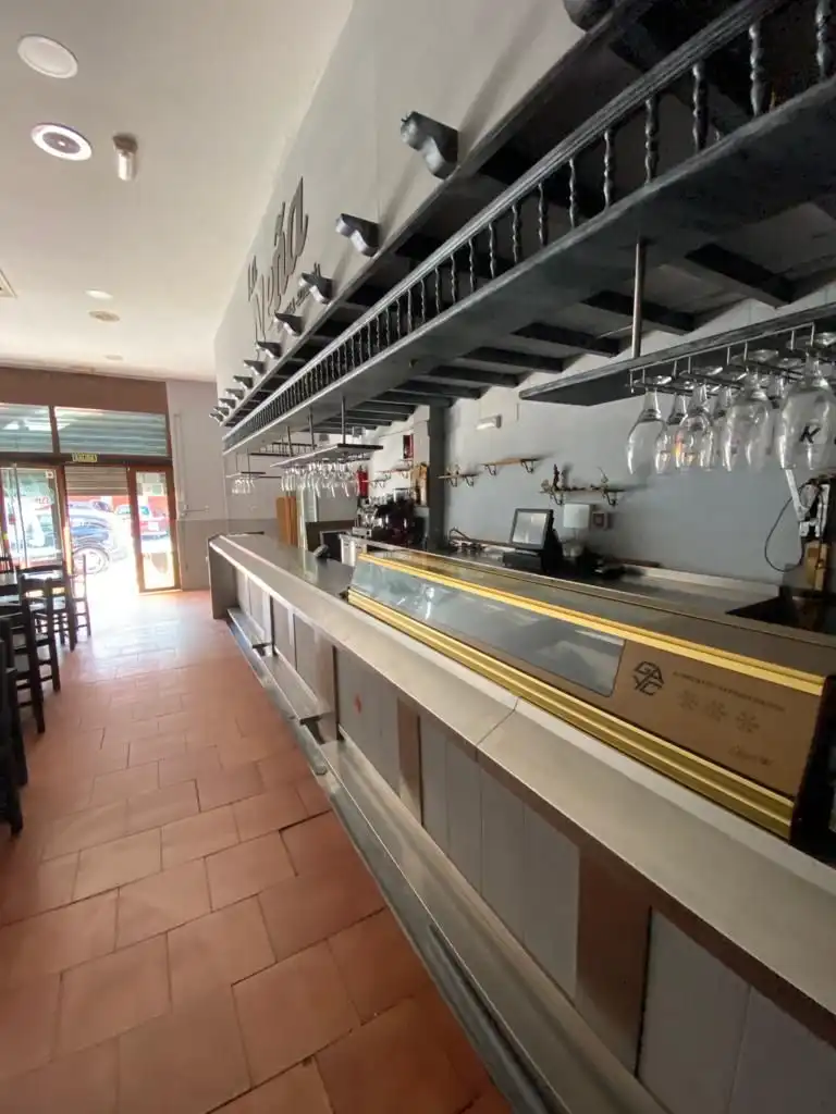 Business premises for sale in La Felguera, imagen 5