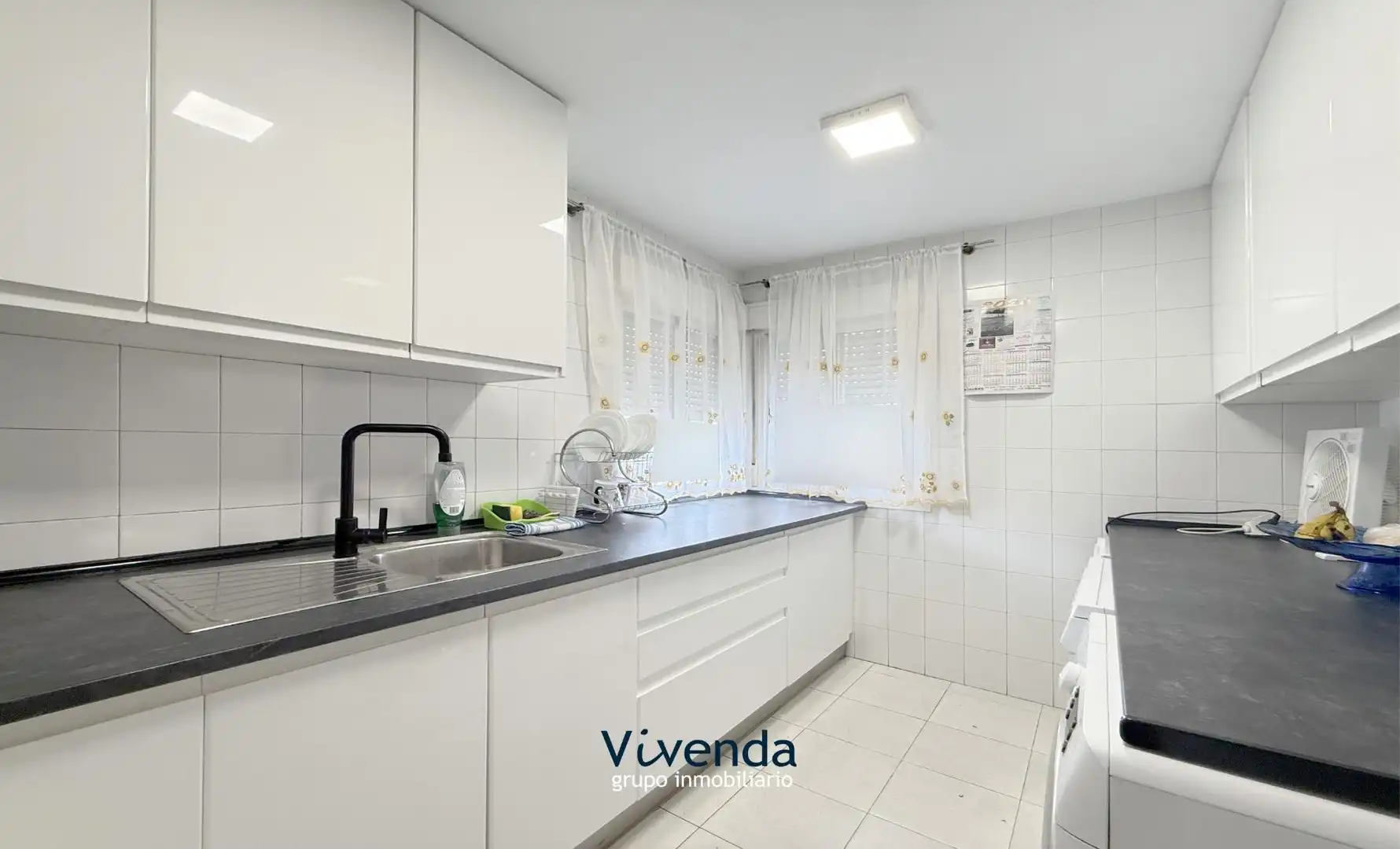 Cocina de Casa adosada en venta en Madrid con Aire acondicionado, Calefacción y Trastero
