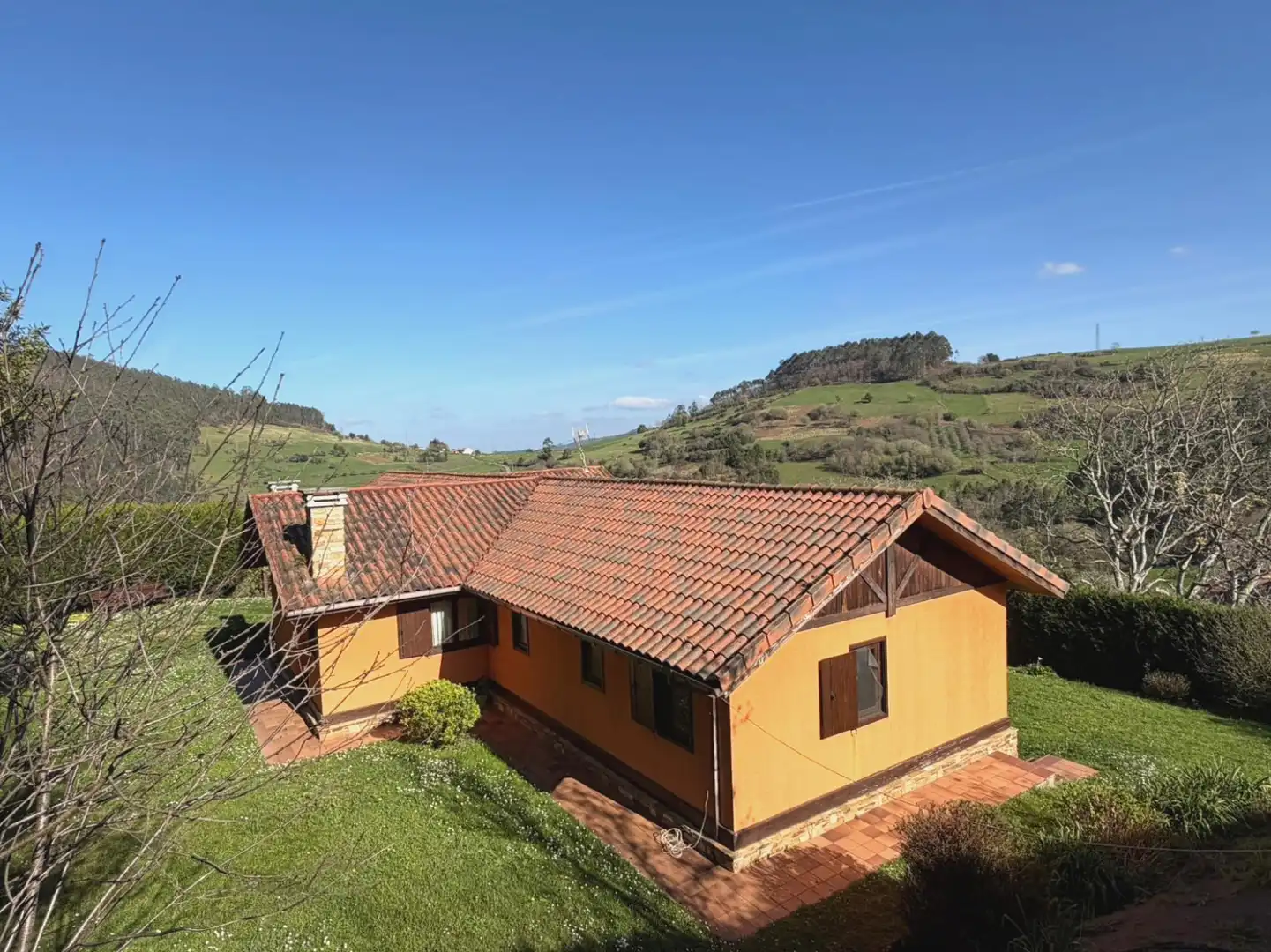 Casa con giardino in vendita a Illas - Calavero