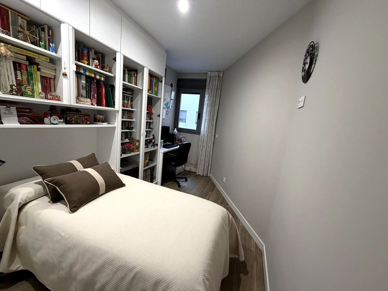 Bedroom of Flat to share in  Madrid Capital  with Air Conditioner, Furnished and Internet