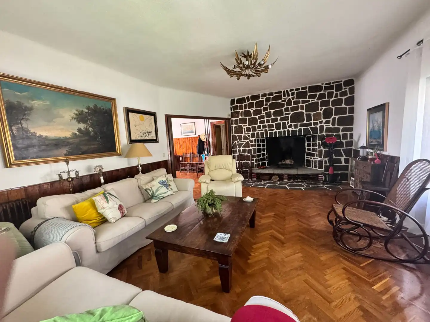Sala de estar de Casa o chalet en venta en Robledo de Chavela con Calefacción, Jardín privado y Terraza